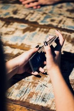 game không giới hạn 8Day